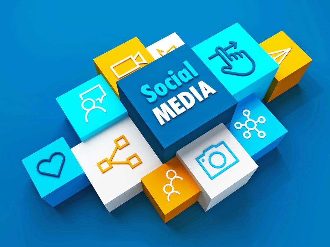 Social-Media Social Media on blocks
