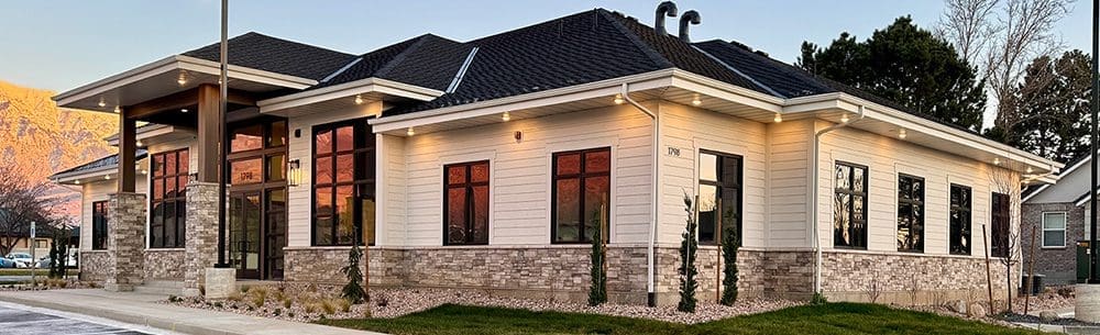 Exterior-Building Hoyal Podiatry's Orem, UT office